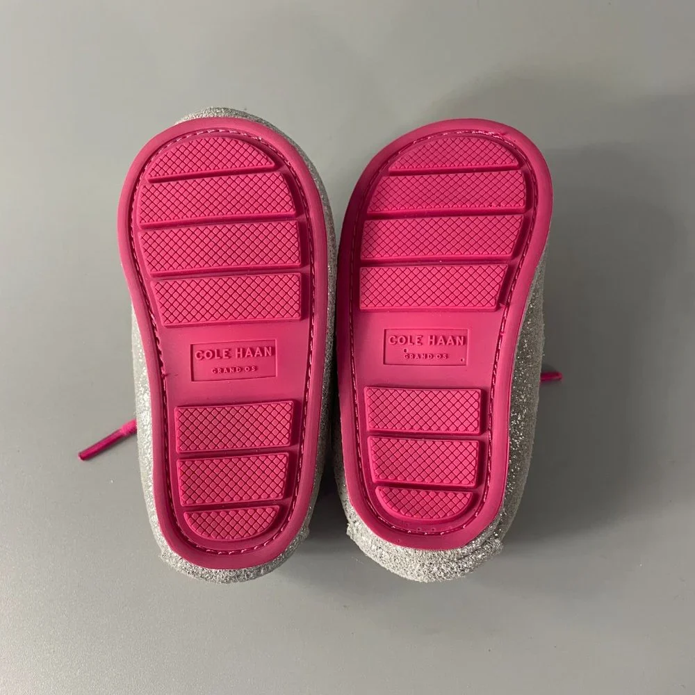 Cole Haan Toddler Silver Grant Driver Moccasins Size 2M - Picture 8 of 11